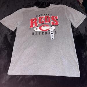 MLB Majestic Cincinnati Reds Baseball T-Shirt Men's Medium Gray Sporty NWT